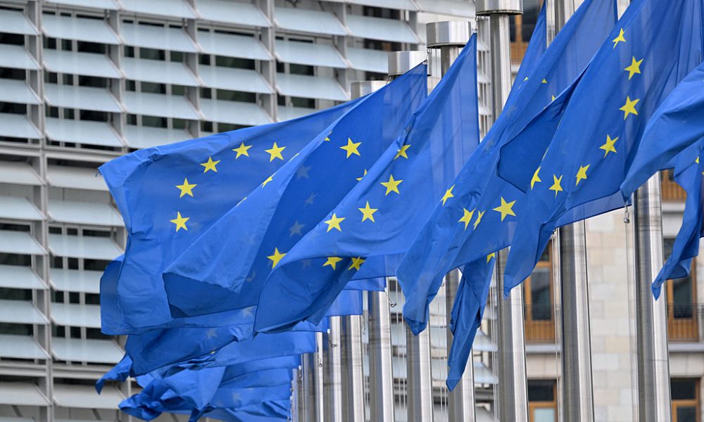EU Urges China to Lift Rare Earth Export Controls Amid
