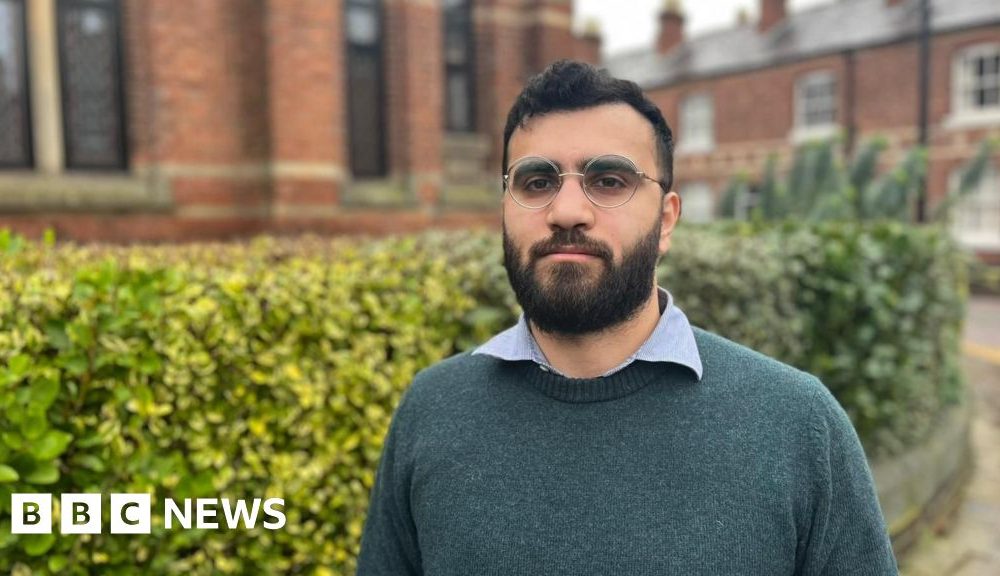 Bailiffs used to pursue NHS staff over pay errors