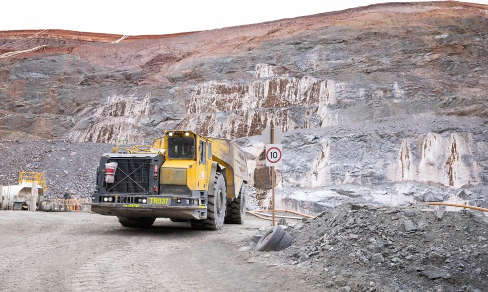 Cashed up Gold Fields eyes WA mines