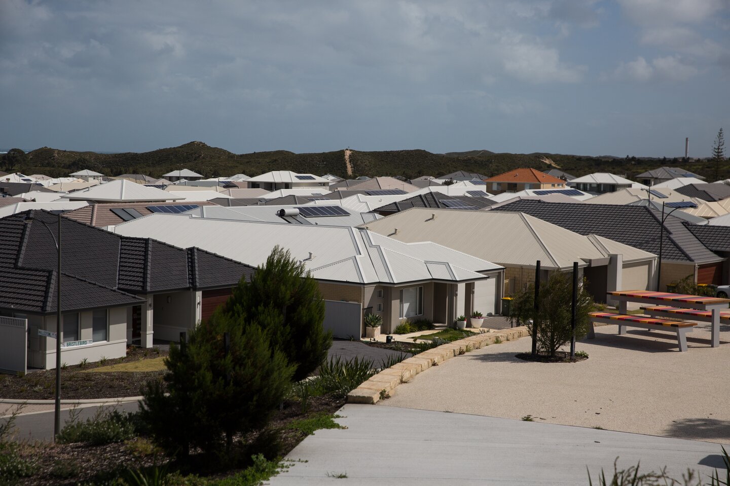 Perth continues to lead national house price growth