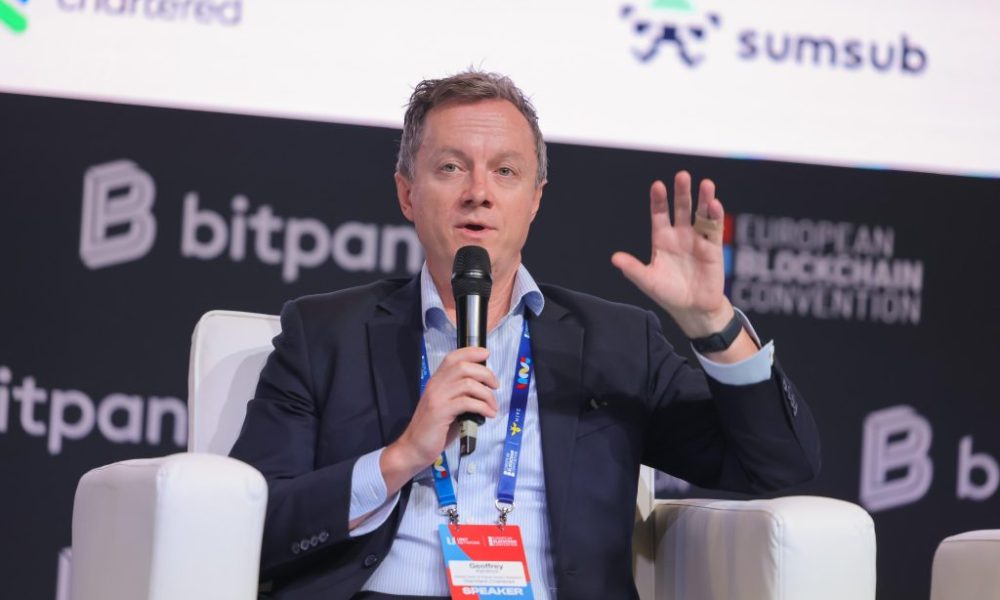 Solana Price Prediction: Standard Chartered Cuts 2026 Target, Sees $2,000 by 2030