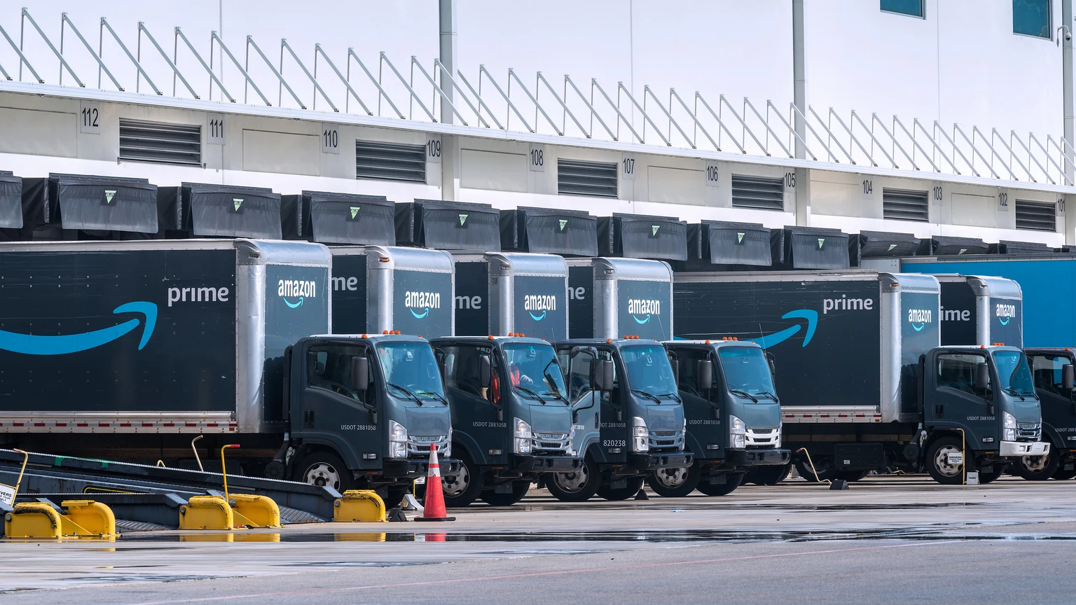 Amazon: After Nine Consecutive Days Of Declines, History Suggests Backing Up The Truck