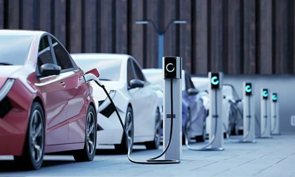 TSLL Vs. TSLS: Trading TSLA Through The Pricing Cycle