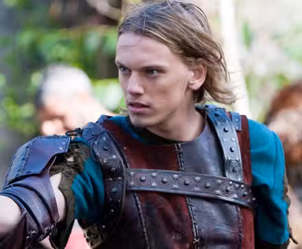 jamie-campbell-bower-camelot