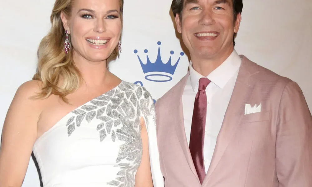 LOS ANGELES - JAN 13: Rebecca Romijn, Jerry O'Connell at the 2019 American Rescue Dog Show at the Fairplex on January 13, 2019 in Pomona, CA