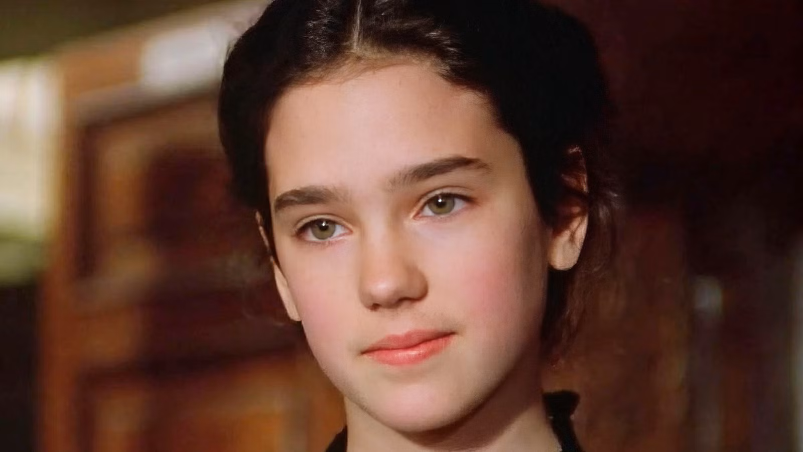 Jennifer Connelly looks off camera in Once Upon a Time in America