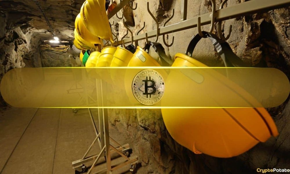 Bitcoin Miners Withdraw 36K BTC as Bullish Signals Grow