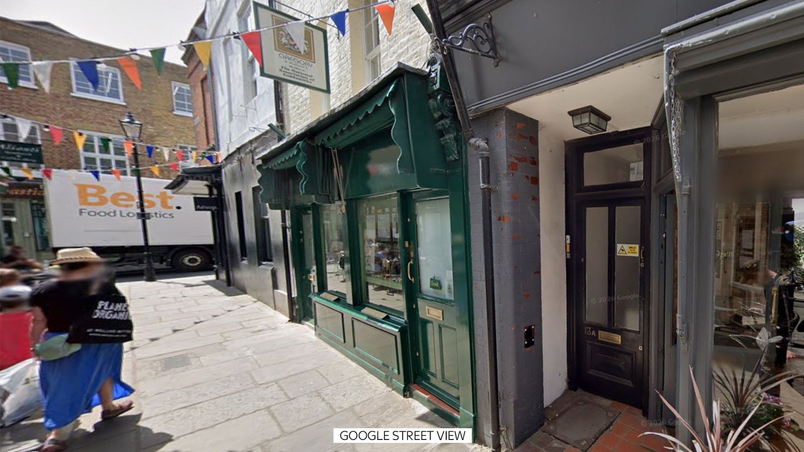 Gregory and Co jewellery store (green) called the incident 'deeply upsetting'