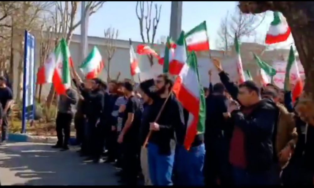 Iranian students clash with security forces during protests amid Donald Trump warning over military strikes | World News