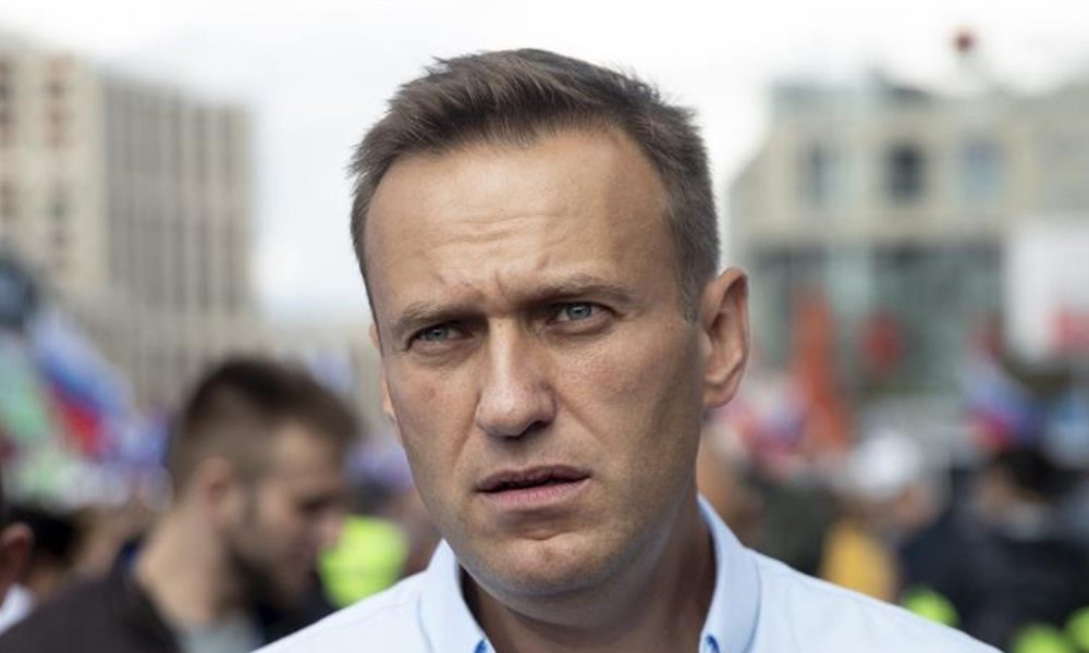 Why Navalny dart frog poison announcement was deliberately timed | World News