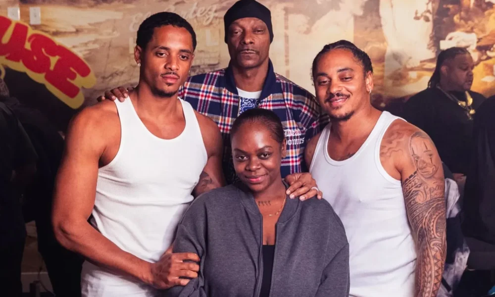 Snoop Dogg posts family picture following tragic death of his 11-month-old granddaughter