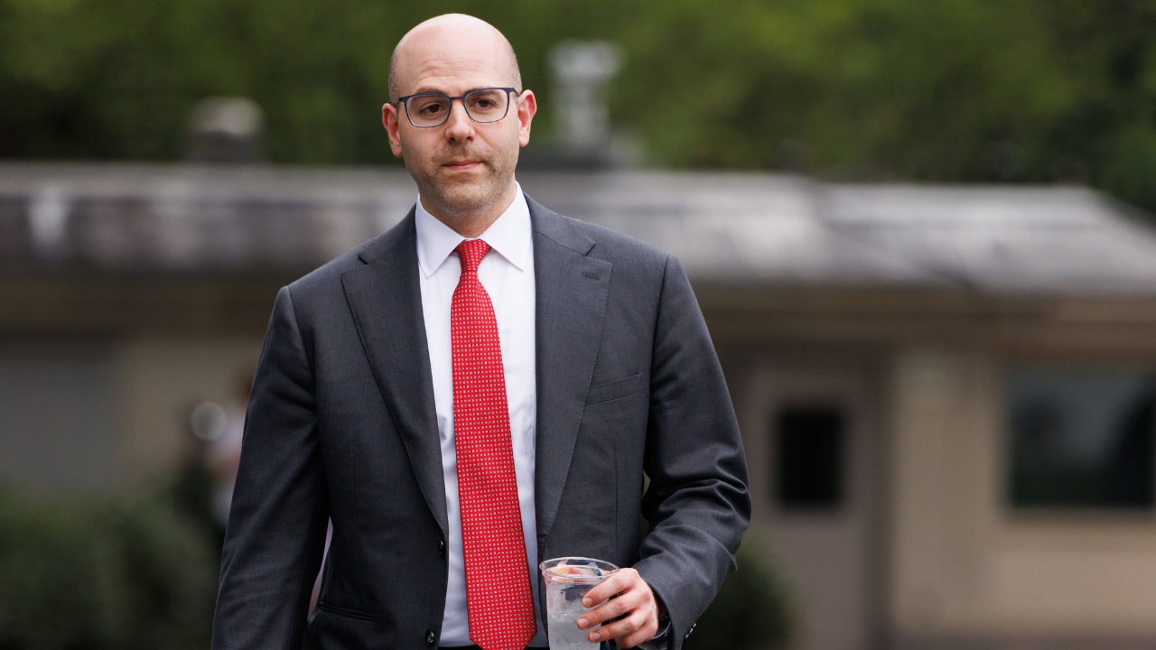 Fed Governor Stephen Miran resigns from White House post to focus on Fed