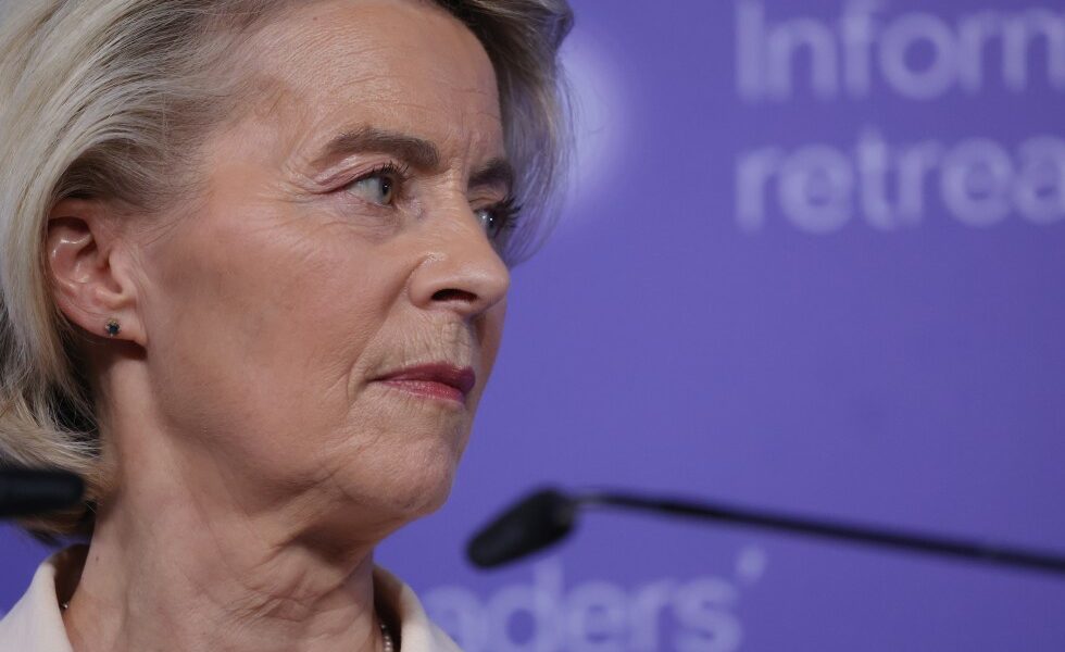 EU demands clarity from US after court strikes down Trump tariffs