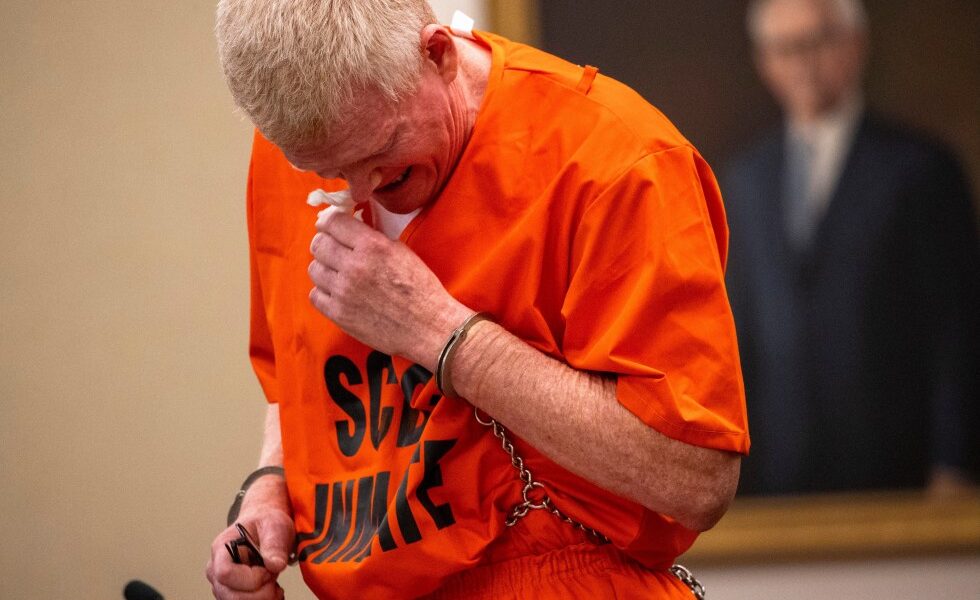 Alex Murdaugh's lawyers appeal murder convictions