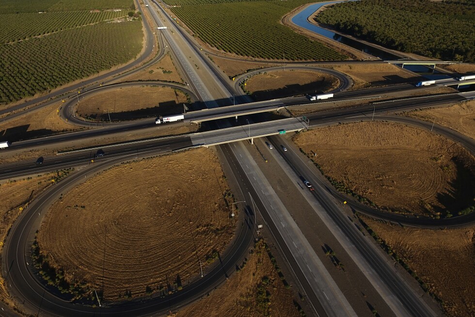 Transportation Department says hundreds of driving schools must close over safety failures