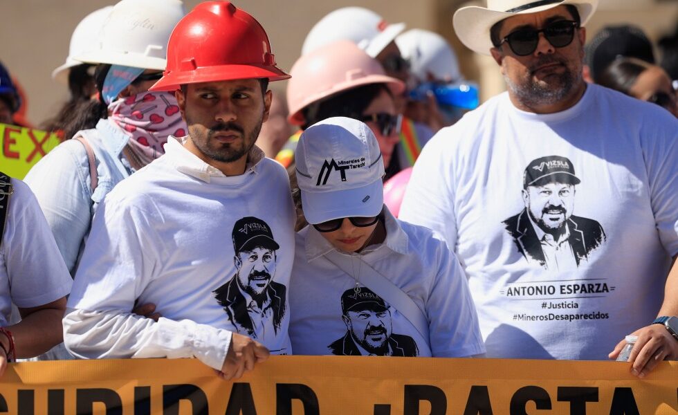 Fear grips Mexican towns after abduction of mine workers