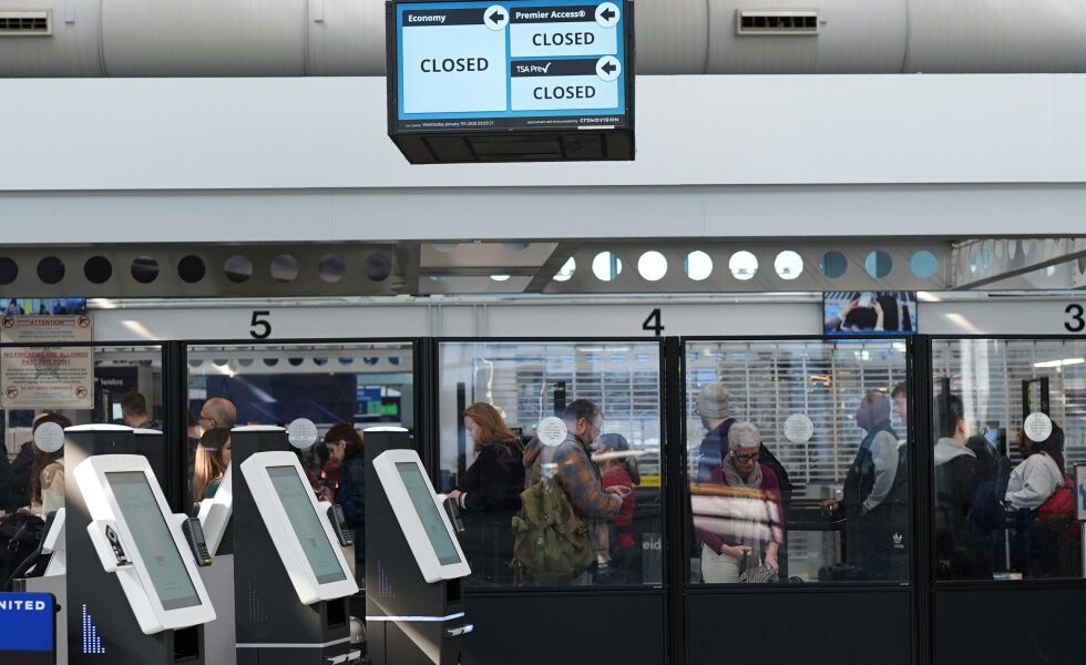 No clear path to ending the partial government shutdown