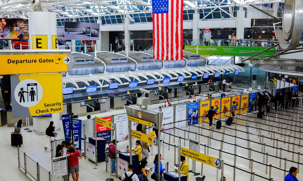 Friday flights now cheapest day to book and fly, new Expedia report finds