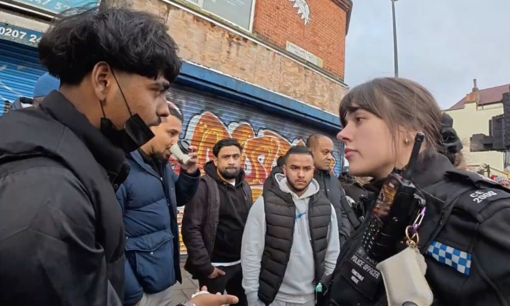 Finally, a police officer has stood up to Islamic sectarian bigots