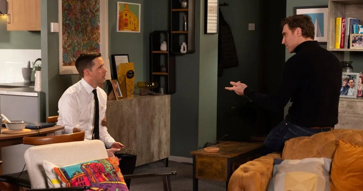 Grim Coronation Street scenes as abuser Theo confronts Todd with a knife | Soaps