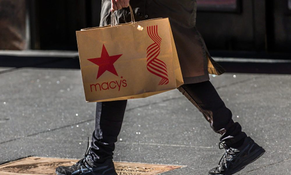 Macy's (M) Q4 2025 earnings