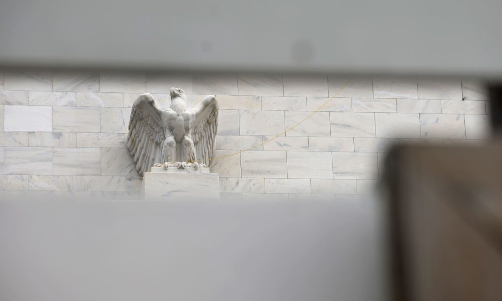 Fed still expects to cut rates once this year despite spiking oil prices