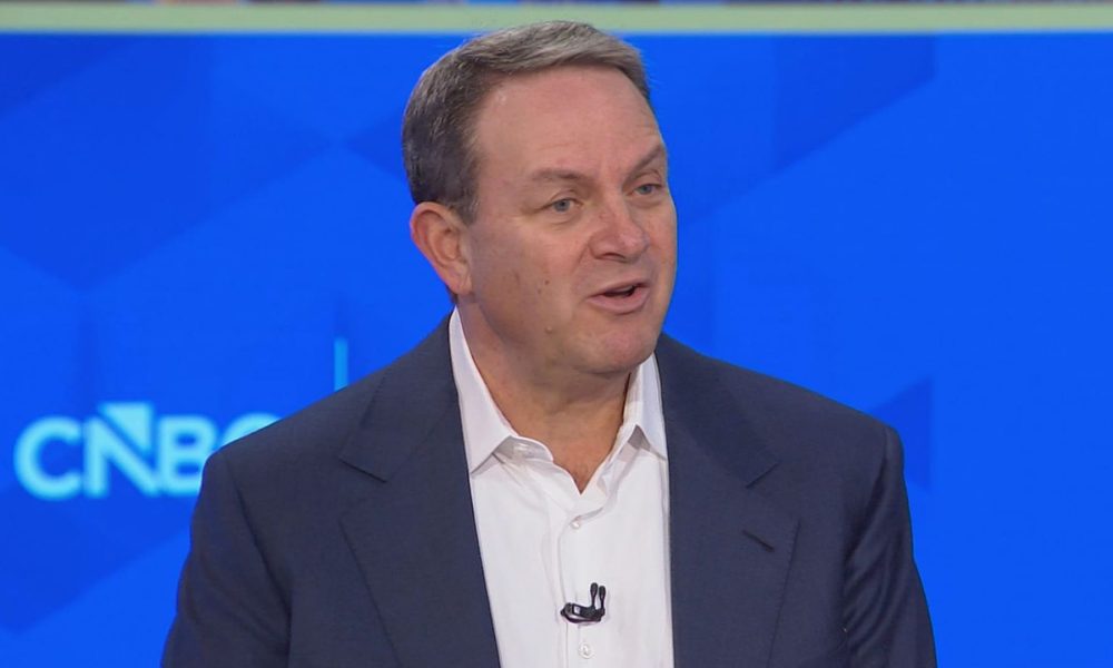 Versant (VSNT) debut earnings report shows digital growth