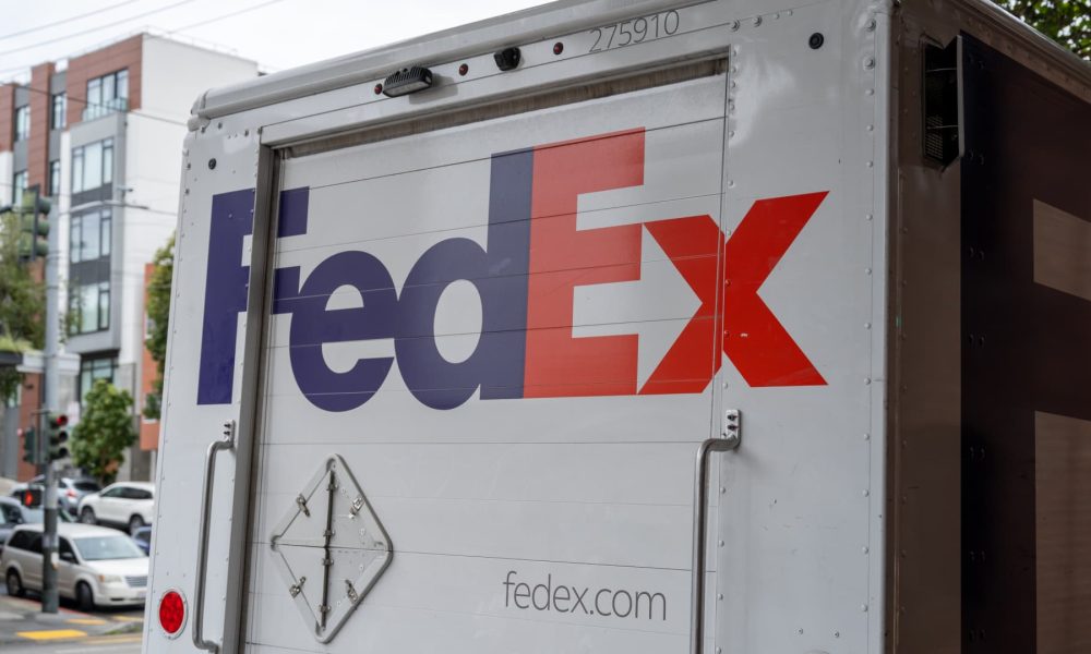 FedEx (FDX) Q3 2026 earnings