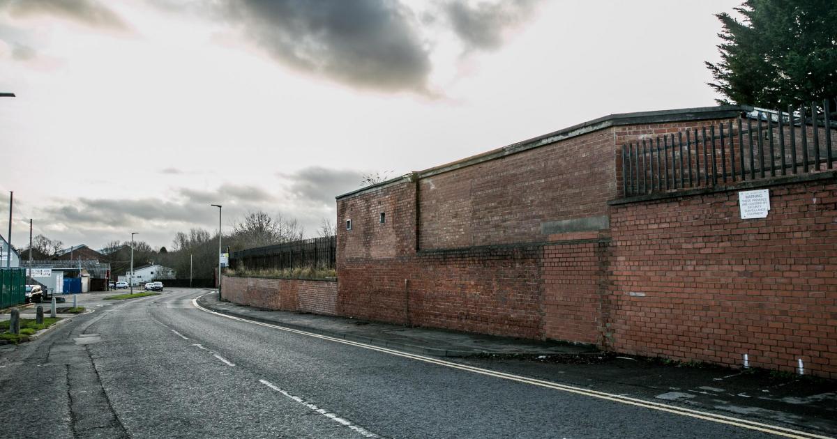 Motorbike rider seriously injured after crash in Darlington