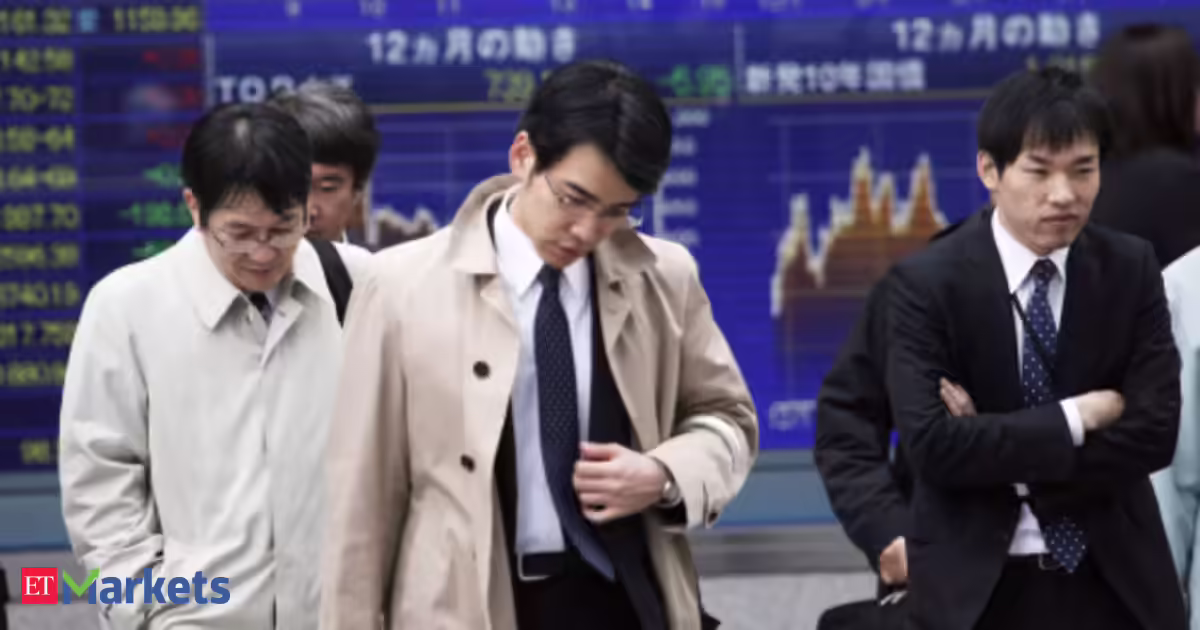 Global Markets | Japanese stocks plummet as Mideast conflict widens