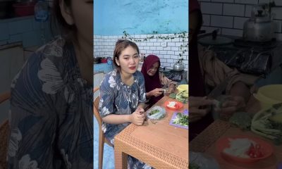 Masyaallah so happy to be given money by husband #shorts #trending #viral #husbandwife #food #foryou