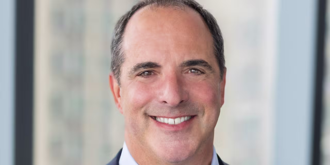 Hightower Buys $5 Billion RIA, Expands Employee Advisor Unit