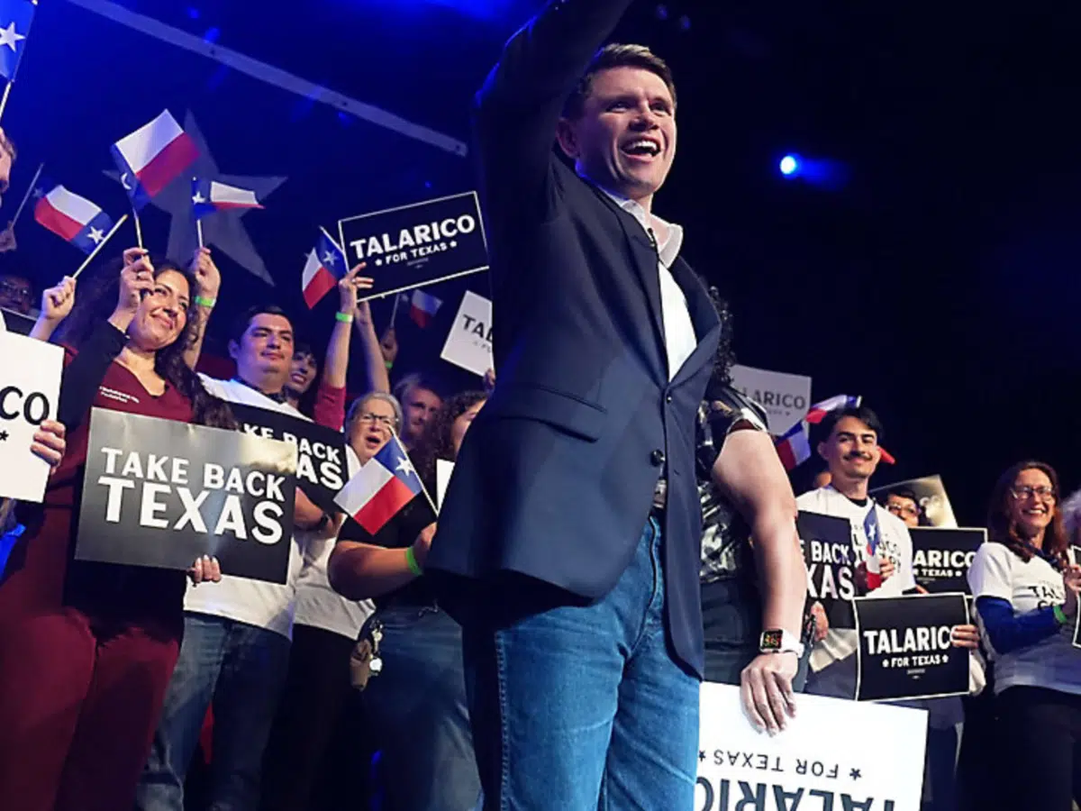 Trump interferes in Texas primary election