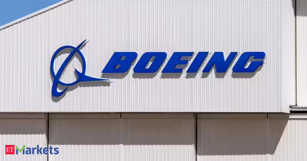 US Stocks: Boeing sees profit for commercial airplane division in 2027, later than expected