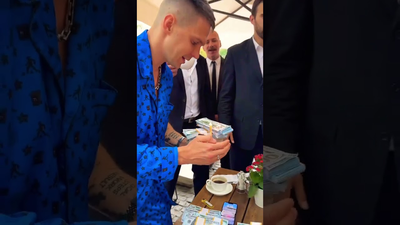 #millionaire #millionairesworldwide #money #bankofallah #motivation #rich #ihavethisthingwithplants