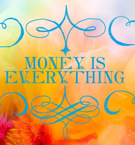 Addison Rae - Money is Everything (Official Lyric Video)