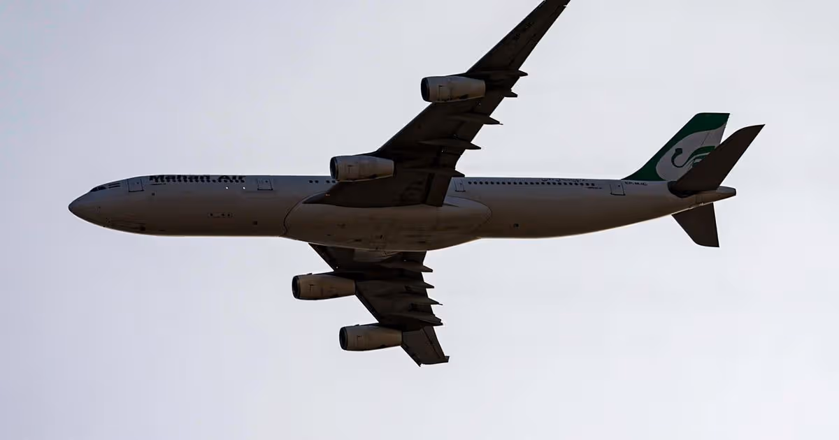 Emirates, Etihad and Qatar Airways issue new travel advice as some Dubai flights cancelled