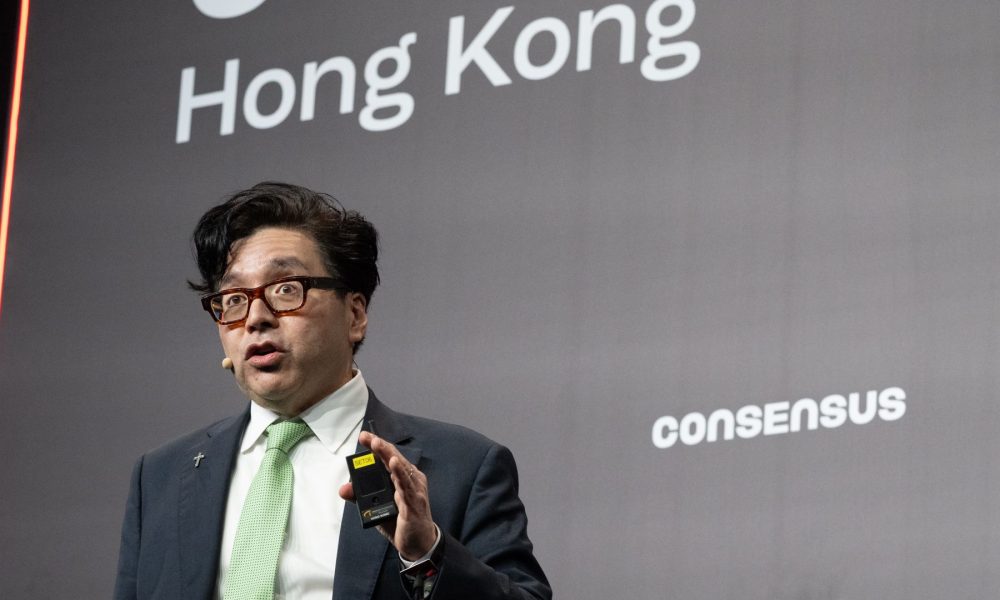 Bitmine (BMNR) buys 65,341 ETH worth $138 million betting on crypto slump ending