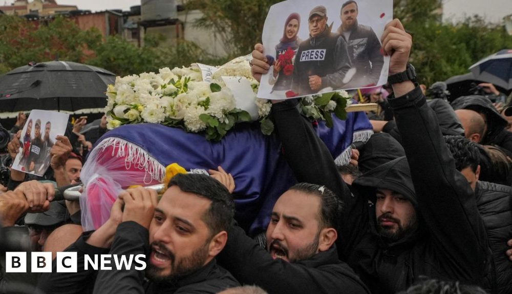 Hundreds in Beirut mourn journalists killed in Israeli strike