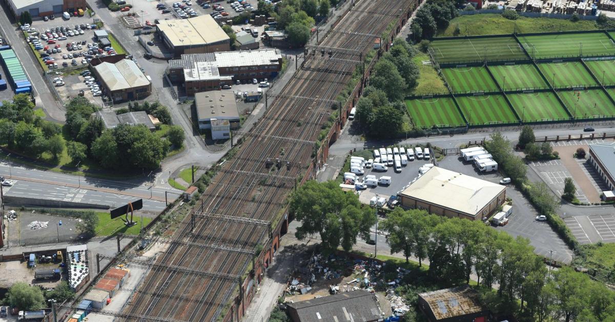 LIVE: Major rail disruption in Manchester until 9.30am