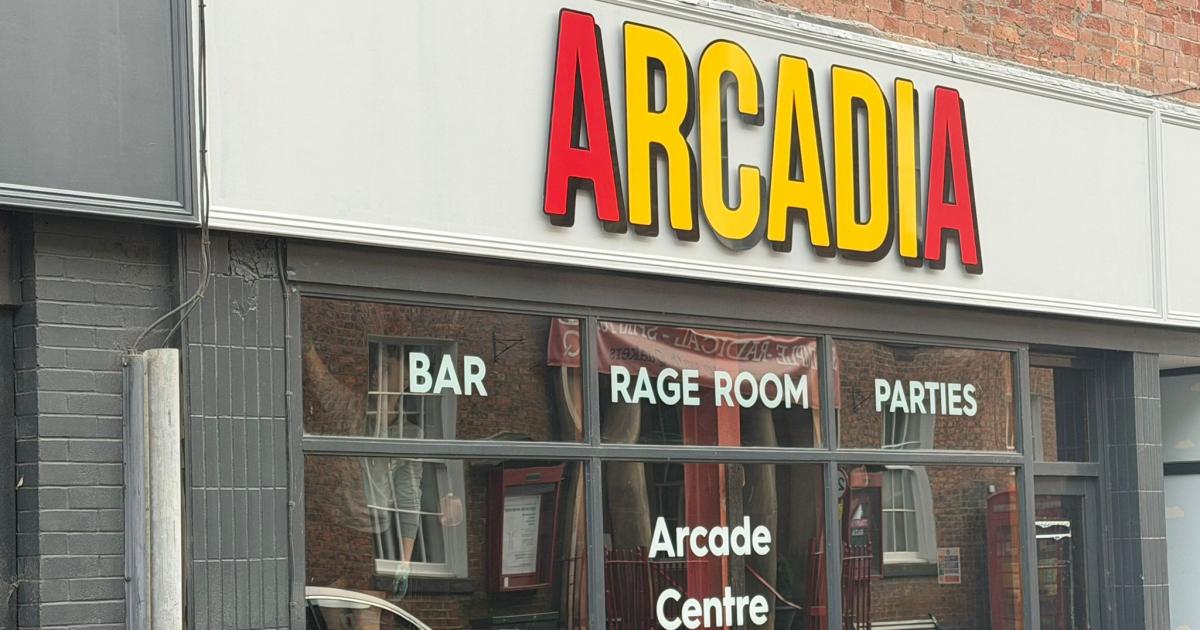 Signs go up at Arcadia Darlington as opening date nears