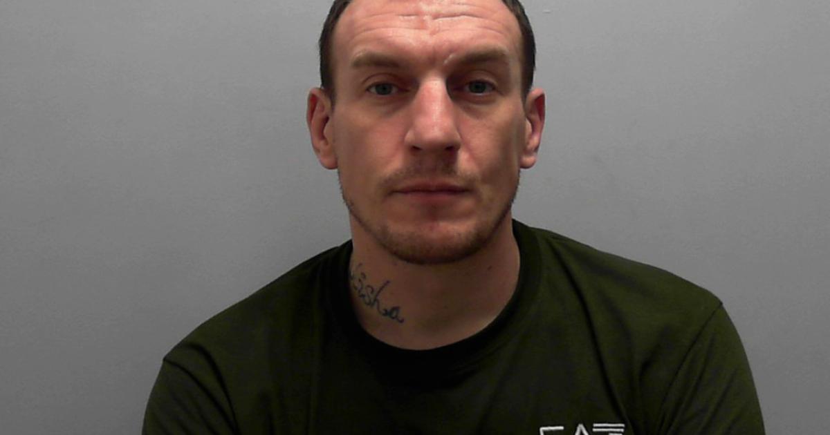 36-year-old wanted on recall for breaching risk order