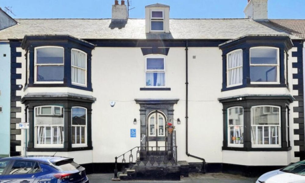 'Unique' Seaton Carew guest house and restaurant up for sale