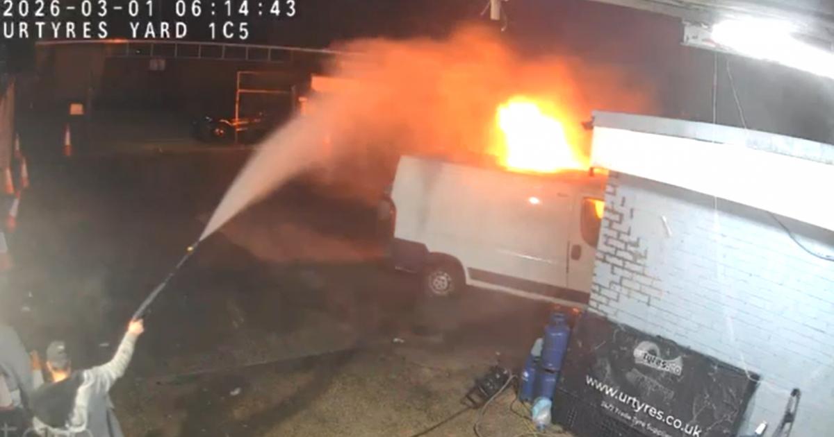Three-vehicle ‘ferocious’ fire breaks out in Bolton