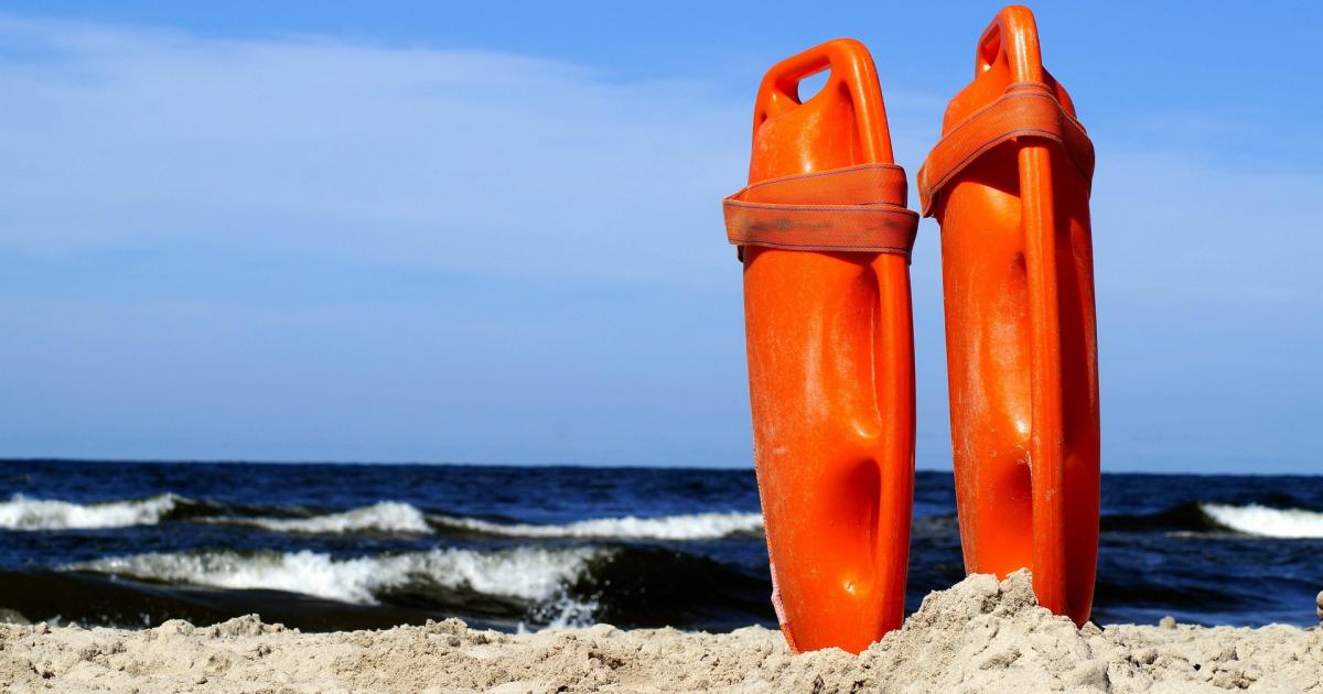 Hartlepool - lifeguards and supervisors wanted for summer