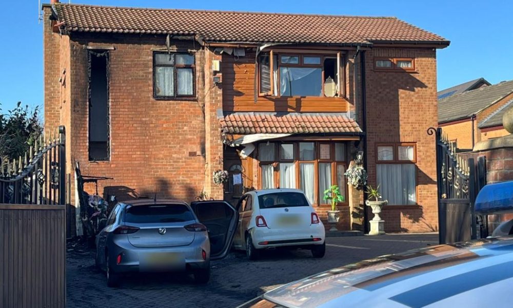 LIVE - House fire in Darlington with police cordon in place