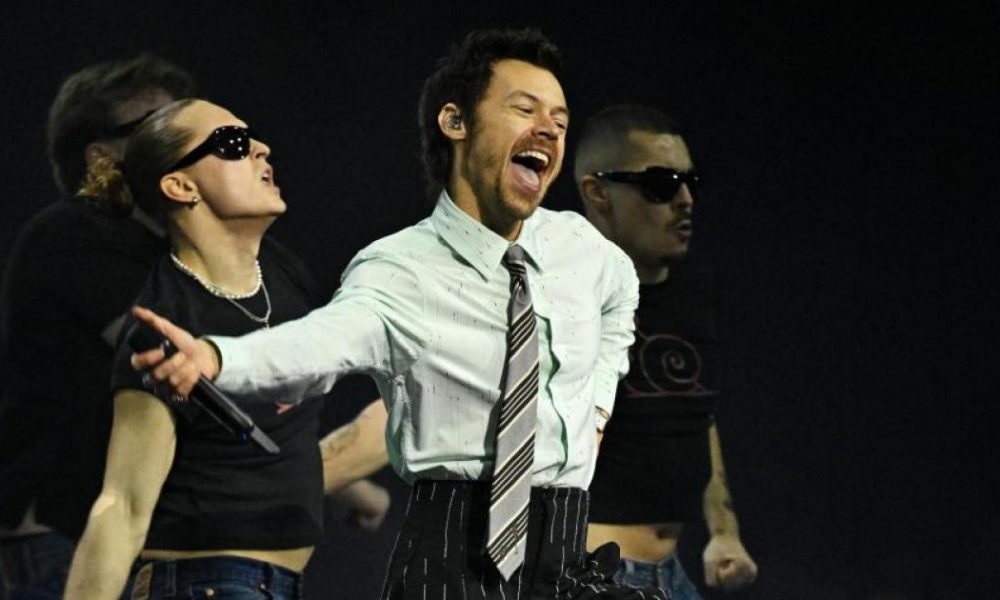 Harry Styles slams Andrew Mountbatten-Windsor on SNL