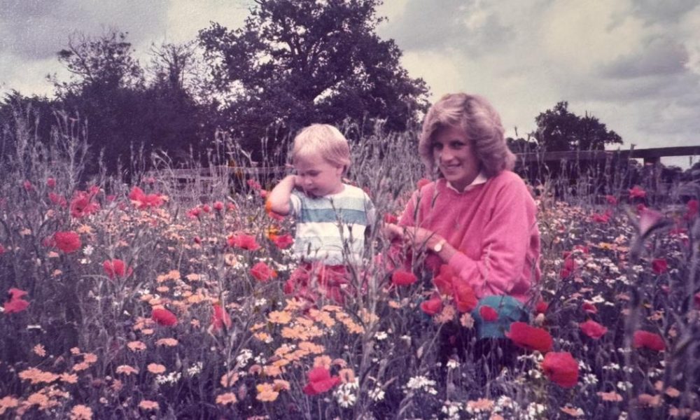 Prince of Wales remembers Diana on Mother’s Day
