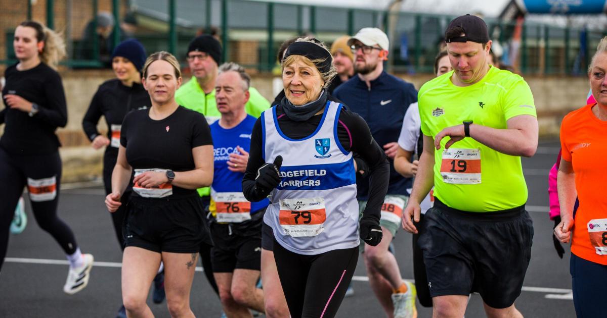 45 pictures from Croft Motor Circuit Running GP event