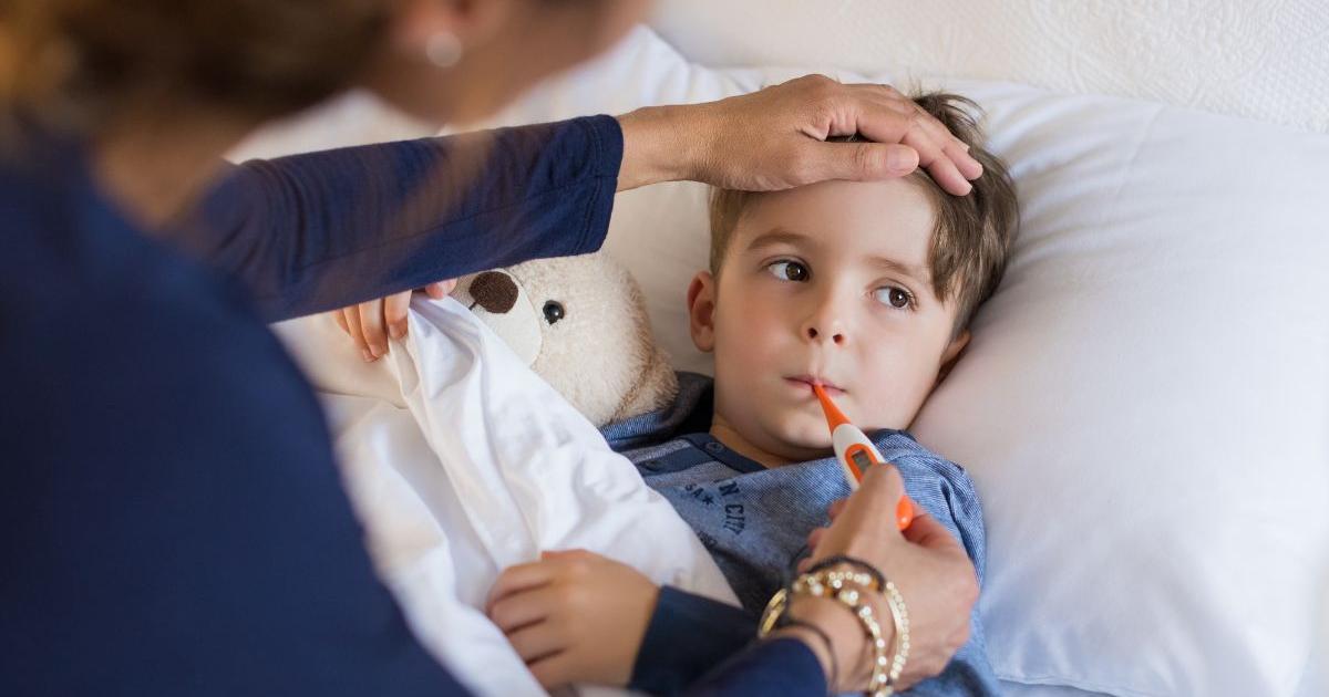 What is meningitis and is it contagious? Signs and symptoms